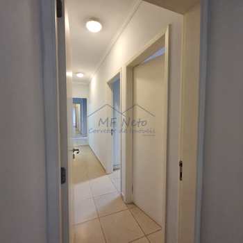 Apartamento em Pirassununga, bairro Residencial XV