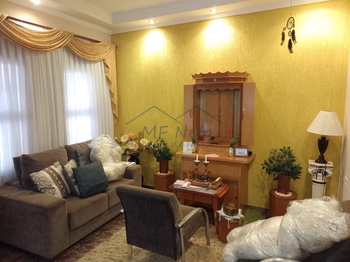 Casa, código 10132737 em Pirassununga, bairro Centro