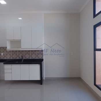 Casa de Condomínio em Pirassununga, bairro Jardim Treviso