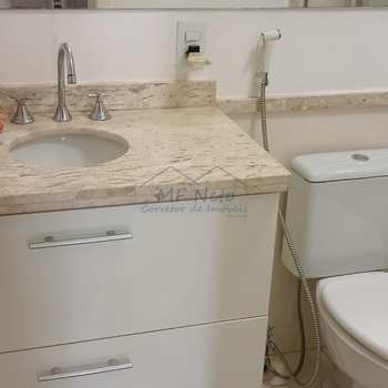 Apartamento em Pirassununga, bairro Residencial Herminia Beck