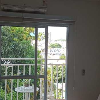 Apartamento em Pirassununga, bairro Residencial Herminia Beck