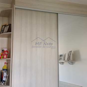 Apartamento em Pirassununga, bairro Residencial Herminia Beck