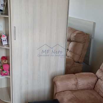 Apartamento em Pirassununga, bairro Residencial Herminia Beck