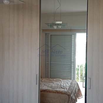 Apartamento em Pirassununga, bairro Residencial Herminia Beck