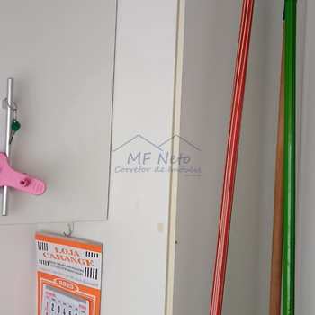 Apartamento em Pirassununga, bairro Residencial Herminia Beck