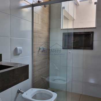 Casa em Pirassununga, bairro Terramérica