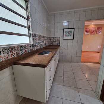 Apartamento em Pirassununga, bairro Residencial Suzana