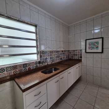 Apartamento em Pirassununga, bairro Residencial Suzana