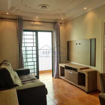 Apartamento em Pirassununga, bairro Residencial Suzana