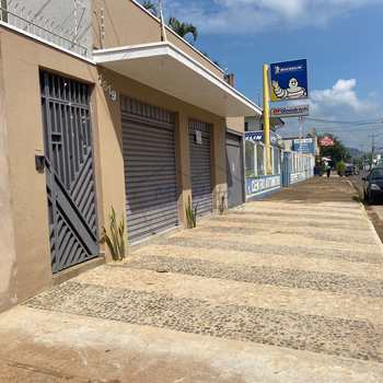 Casa em Pirassununga, bairro Rosário
