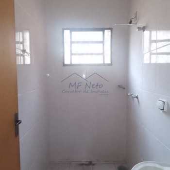 Casa em Pirassununga, bairro Vila Pinheiro