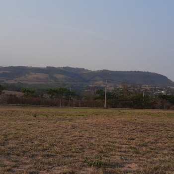 Terreno de Condomínio em Analândia, bairro Cavalinno