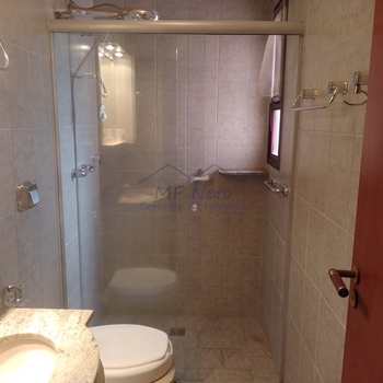 Apartamento em Pirassununga, bairro Residencial Planalto
