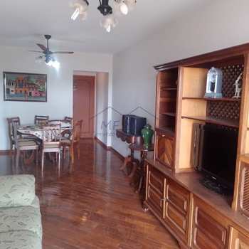 Apartamento em Pirassununga, bairro Residencial Planalto