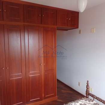 Apartamento em Pirassununga, bairro Residencial Planalto