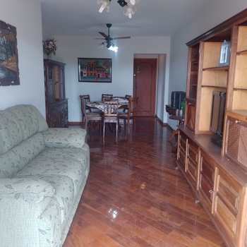 Apartamento em Pirassununga, bairro Residencial Planalto
