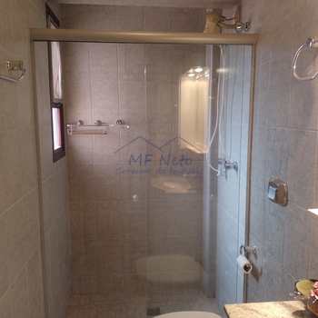 Apartamento em Pirassununga, bairro Residencial Planalto