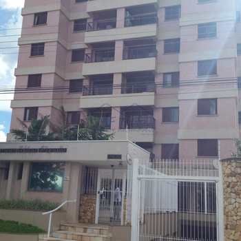 Apartamento em Pirassununga, bairro Residencial Planalto