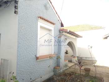 Casa, código 10133189 em Pirassununga, bairro Centro