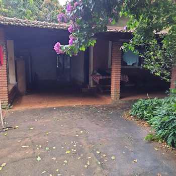 Chácara em Pirassununga, bairro Cavalheiro Santo Antônio