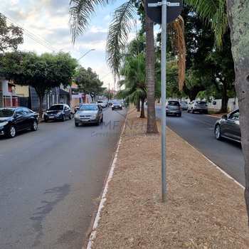 Salão em Pirassununga, bairro Centro