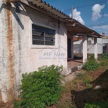 Armazém ou Barracão em Pirassununga, bairro Vila Industrial