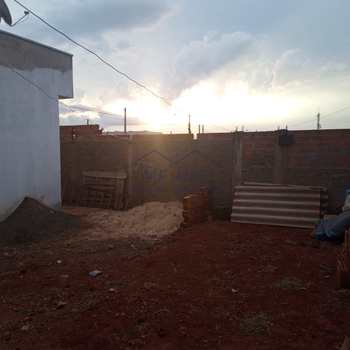 Casa em Pirassununga, bairro Terrazul Ba