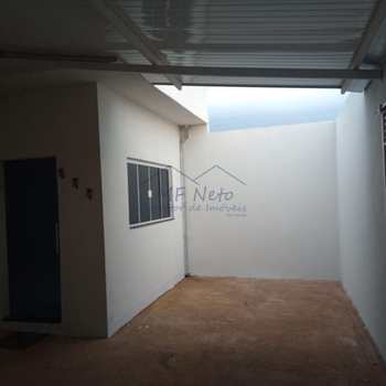 Casa em Pirassununga, bairro Terrazul Ba