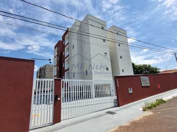 Apartamento, código 10133398 em Pirassununga, bairro Vila Guimarães