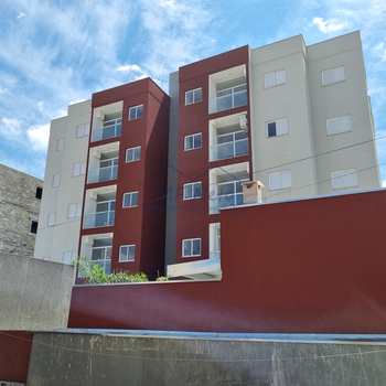 Apartamento em Pirassununga, bairro Vila Guimarães