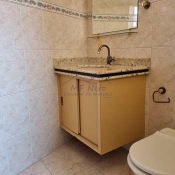 Casa em Pirassununga, bairro Cidade Jardim