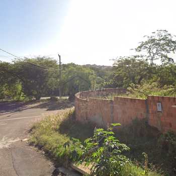 Terreno em Pirassununga, bairro Jardim Veneza