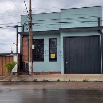 Galpão em Pirassununga, bairro Vila Nova