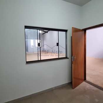 Galpão em Pirassununga, bairro Vila Nova