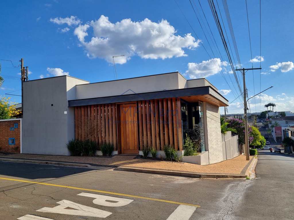 Prédio Comercial em Pirassununga, no bairro Centro