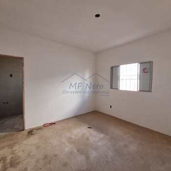 Casa em Pirassununga, bairro Jardim Portal D' São José