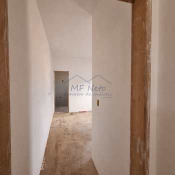 Casa em Pirassununga, bairro Jardim Portal D' São José