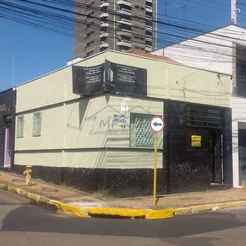 Sala Comercial em Pirassununga, bairro Centro