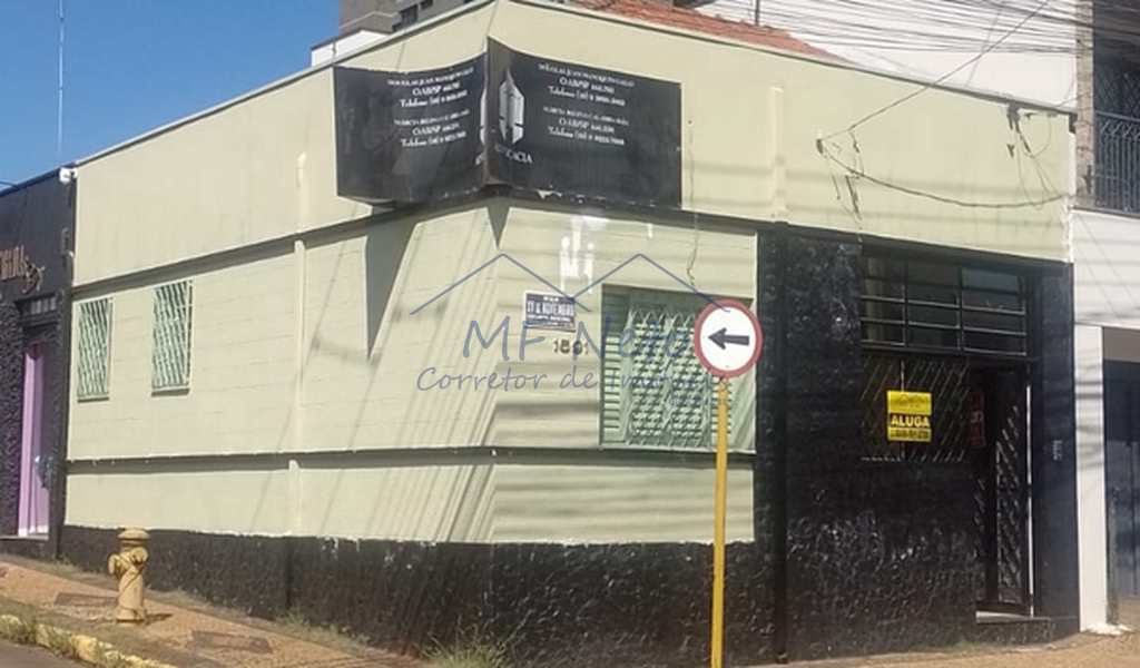 Sala Comercial em Pirassununga, bairro Centro