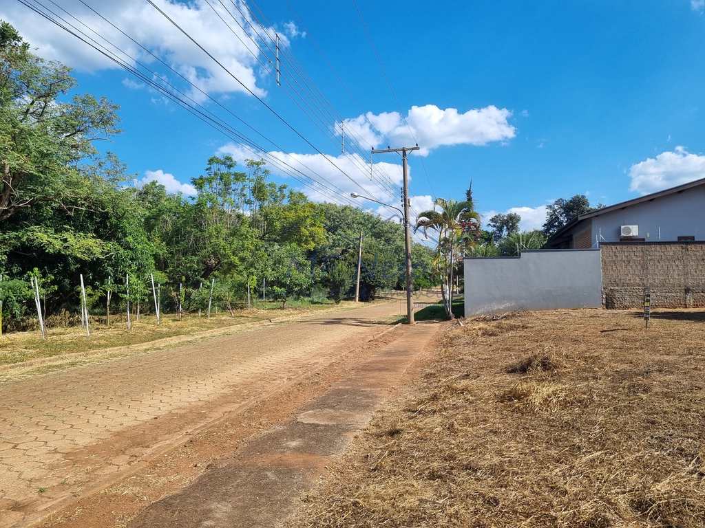 Terreno em Pirassununga, no bairro Cidade Jardim