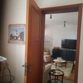 Apartamento em Pirassununga, bairro Edifício Residencial Park - Centro