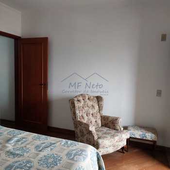 Apartamento em Pirassununga, bairro Edifício Residencial Park - Centro