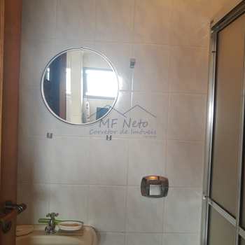 Apartamento em Pirassununga, bairro Edifício Residencial Park - Centro