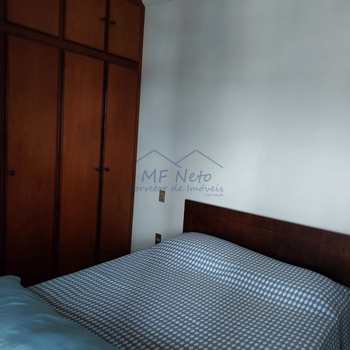 Apartamento em Pirassununga, bairro Edifício Residencial Park - Centro