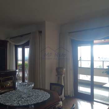Apartamento em Pirassununga, bairro Edifício Residencial Park - Centro