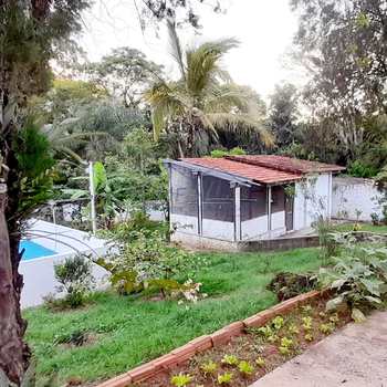 Chácara em Pirassununga, bairro Vertentes do Mamonal