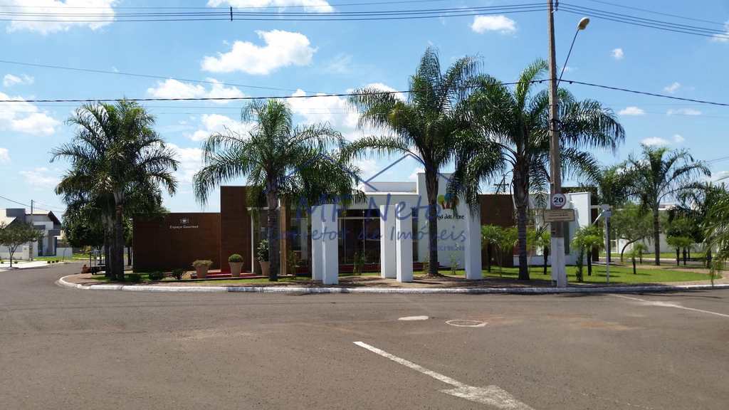 Terreno de Condomínio em Pirassununga, no bairro Jardim Quinta das Flores