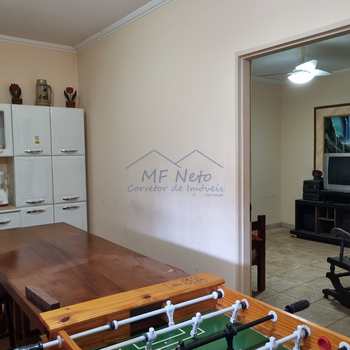 Casa em Pirassununga, bairro Jardim do Lago