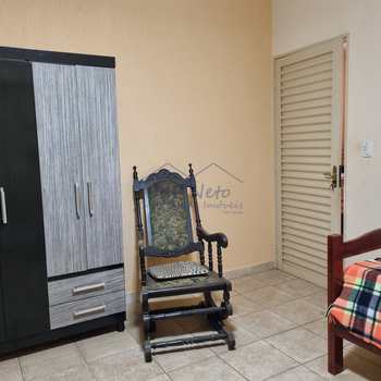 Casa em Pirassununga, bairro Jardim do Lago