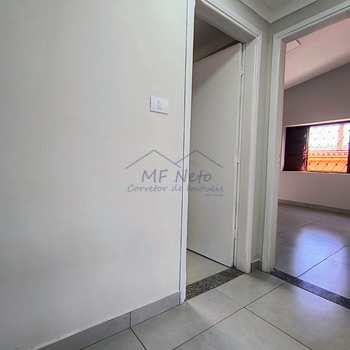 Casa em Pirassununga, bairro Jardim Eldorado